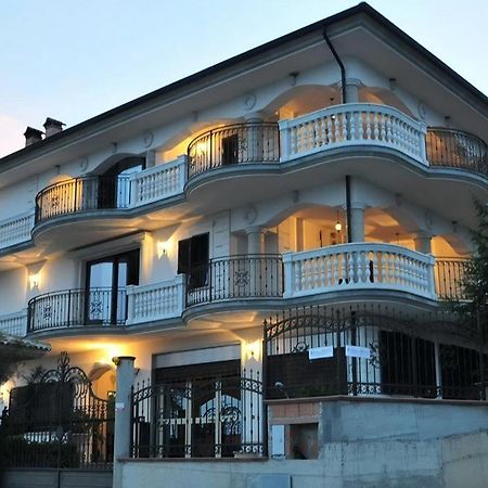 B&B Rosa Dei Venti Roseto Capo Spulico Dış mekan fotoğraf