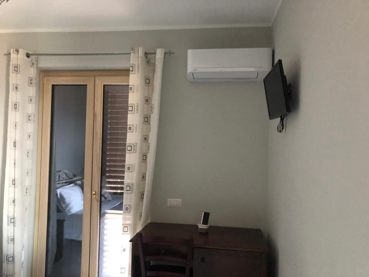 B&B Rosa Dei Venti Roseto Capo Spulico Dış mekan fotoğraf